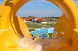 Ceglédi Gyógyfürdő és Szabadidőközpont – 2. kép