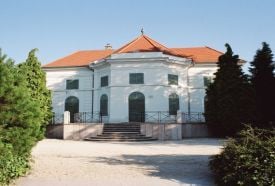 Angolkert, Kiskastély – 2. kép