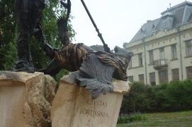 Civitas Fortissima szobor – 5. kép