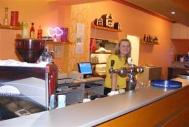 Bárka Étterem, Pizzéria és Söröző – 3. kép