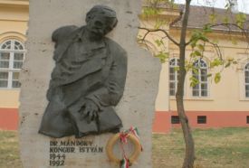 Dr. Mándoky Kongur István dombormű