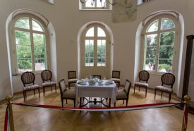 Esterházy Nyári lak és Cellarius-Tatai Kincsesház – 2. kép