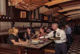 Fat Mo's Music Pub Restaurant – 4. kép
