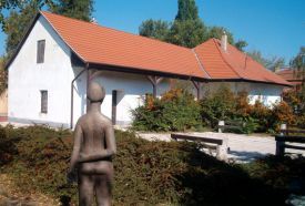 Keve Galéria és Kőtár