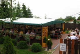 Kilátó Borozó és Étterem – 4. kép