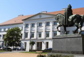 Megyeháza