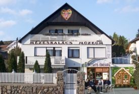 Mézédes Emlékeink - Mézeskalács Múzeum