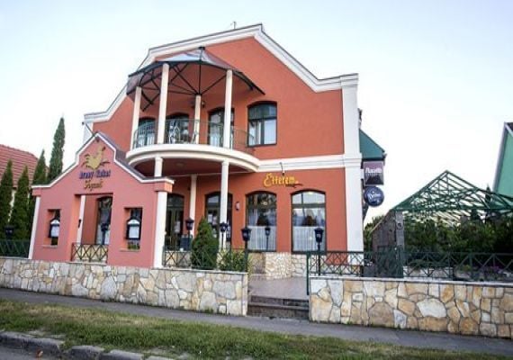 Arany Kakas Fogadó