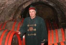 Bodor Borház