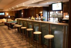 Manhattan Lounge Bar