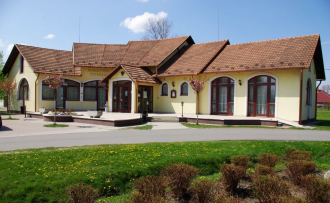 Borostyán Étterem és Ifjúsági szálláshely – 2. kép