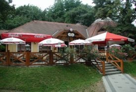 Május 1. Söröző & Étterem