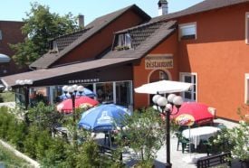 Vasmacska Étterem