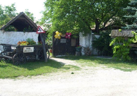 Bánd Udvarház