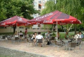 Szin-es Cukrászda
