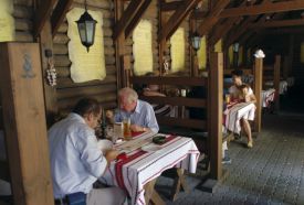 Bajnok Étterem – 2. kép