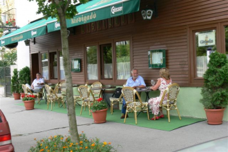 Kisvigadó Vendéglő