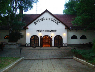 Hűvösvölgyi Vigadó és Gasztro Színház – 2. kép