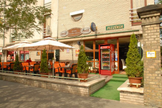 Gizella Kávéház Étterem