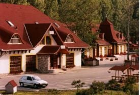 Fűzfa Pihenőpark Étterem