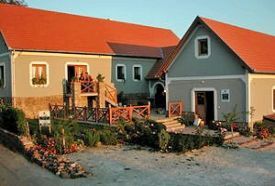Mákvirág Borház - Vendéglő – 2. kép