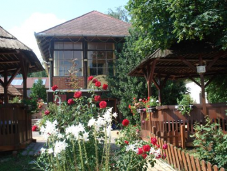 Szent György Pince és Étterem – 2. kép