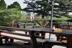 Vadász Borozó & Borhy Bistro – 2. kép