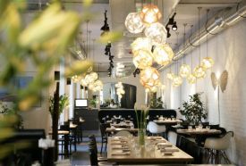 Tiszavirág Café, Bar & Restaurant