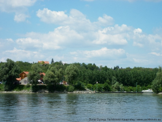 Dunai Gyöngy Yachtkikötő és Bárka Vendéglő – 5. kép
