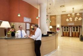 Mercure Budapest Metropol Metro Snack Bar – 4. kép