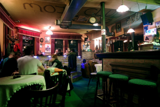 Mojo Club Pub & Restaurant