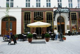 Cafe Dorottya