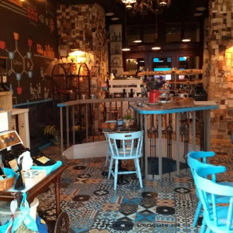 Blue Bird Café