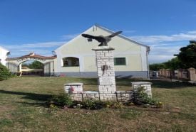 Turul fogadó és kultterasz