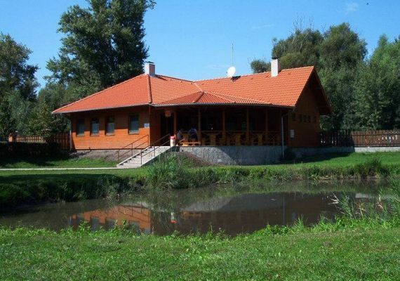 Horgászcentrum és Pihenőpark