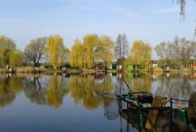 Húskombinát horgásztó – 2. kép