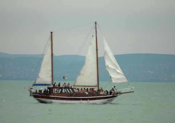 Talizmán Yacht