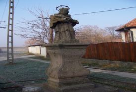 Nepomuki Szent János szobor