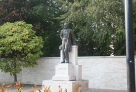 Tisza István Szobra