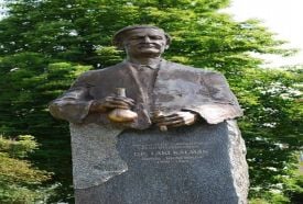 Dr. Laki Kálmán mellszobra – 2. kép