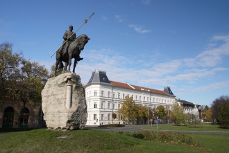 József Attila Gimnázium – 2. kép