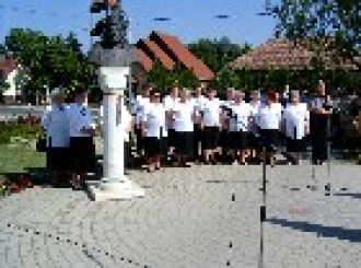 Szent István mellszobor