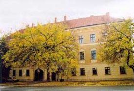 Angolkisasszonyok Gimnáziuma-volt Zárda