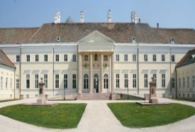 Esterházy Kastély