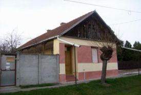 Parasztházak