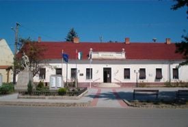 Világháborús Emlékmű