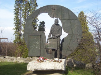 Magyar László szobra