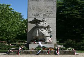 I. világháborús emlékmű – 2. kép