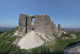 Várrom