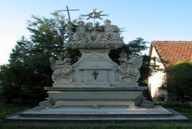 Szentháromság szobor
